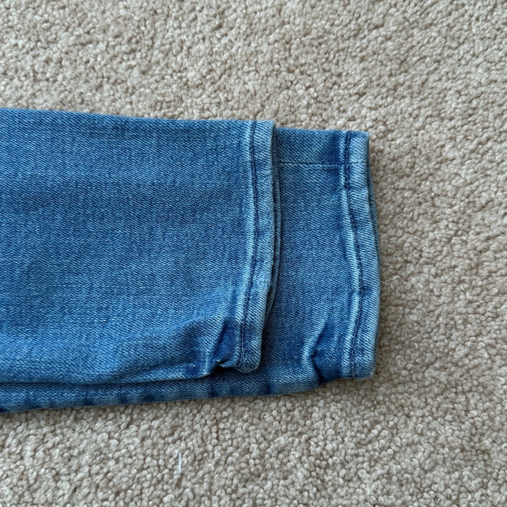 MOTHER The High Waisted Looker Distressed in Dropping Out Wash Jeans Size 26 - Picture 12 of 12